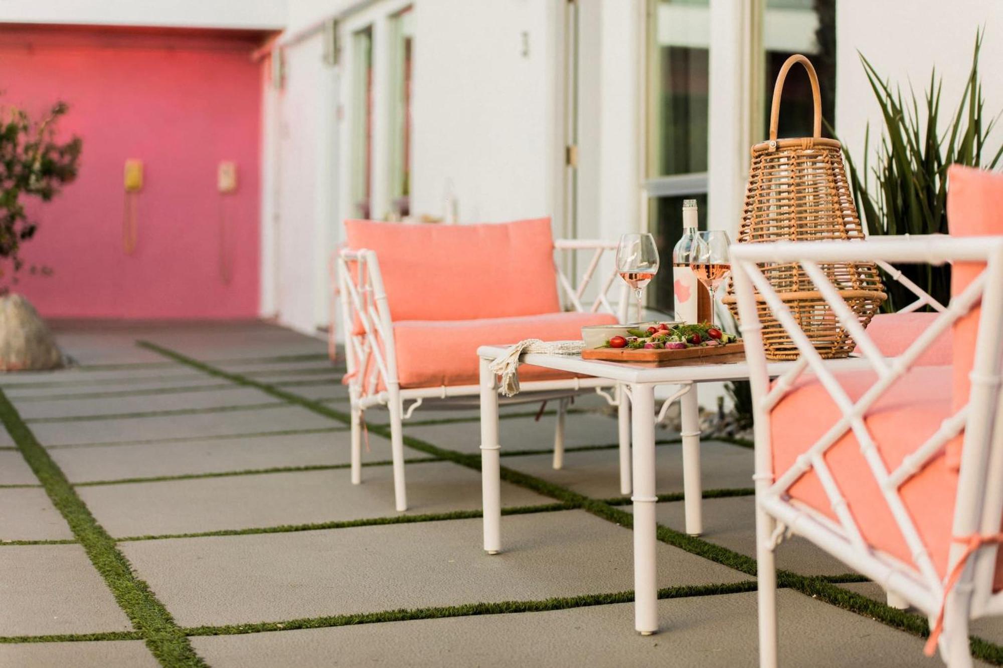 The Wesley Hotel By Avantstay Retro Spacious W Bbq Pool Spa Palm Springs Exterior photo