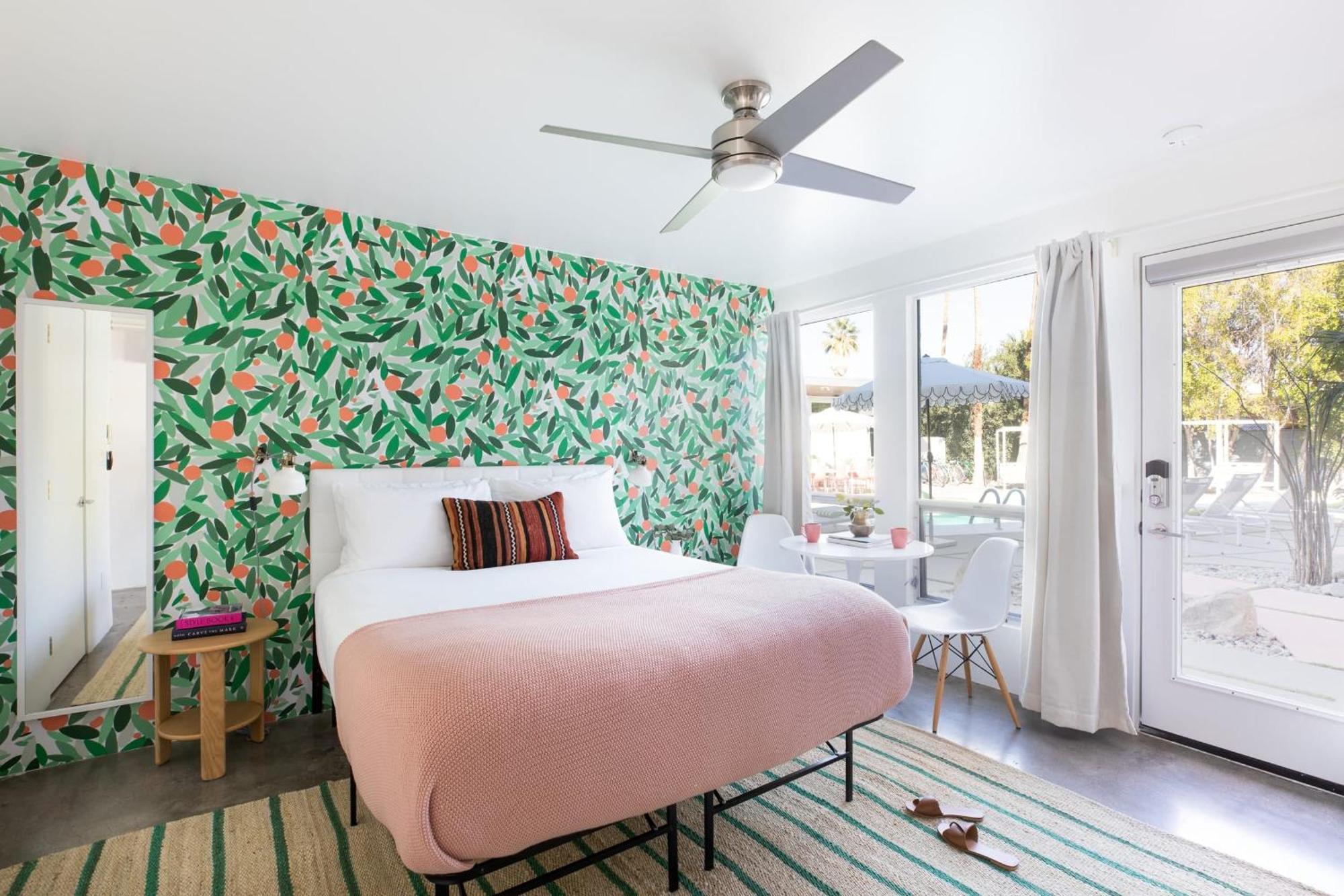 The Wesley Hotel By Avantstay Retro Spacious W Bbq Pool Spa Palm Springs Exterior photo